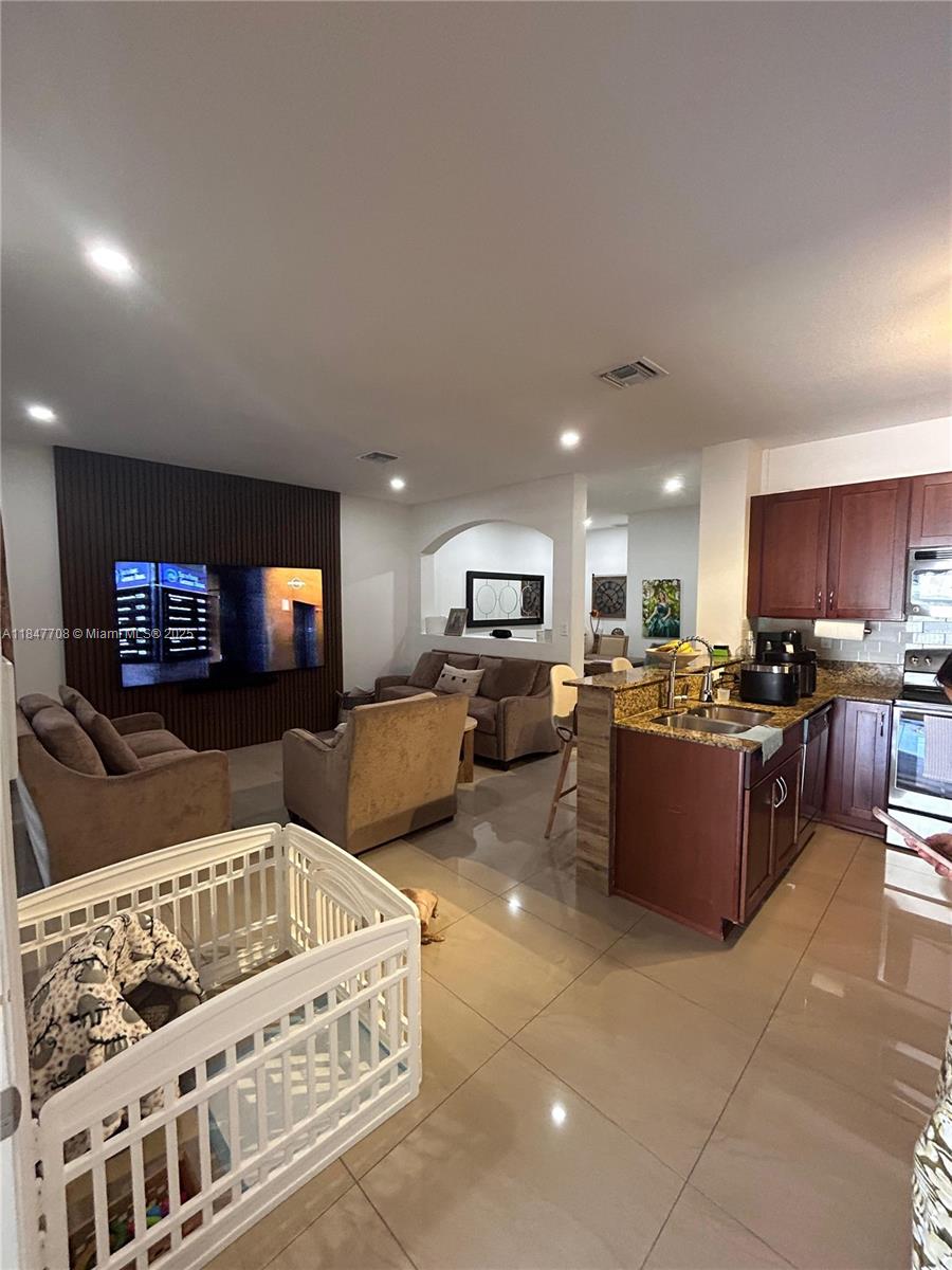 14131 Sw 276th St Property Photo 2