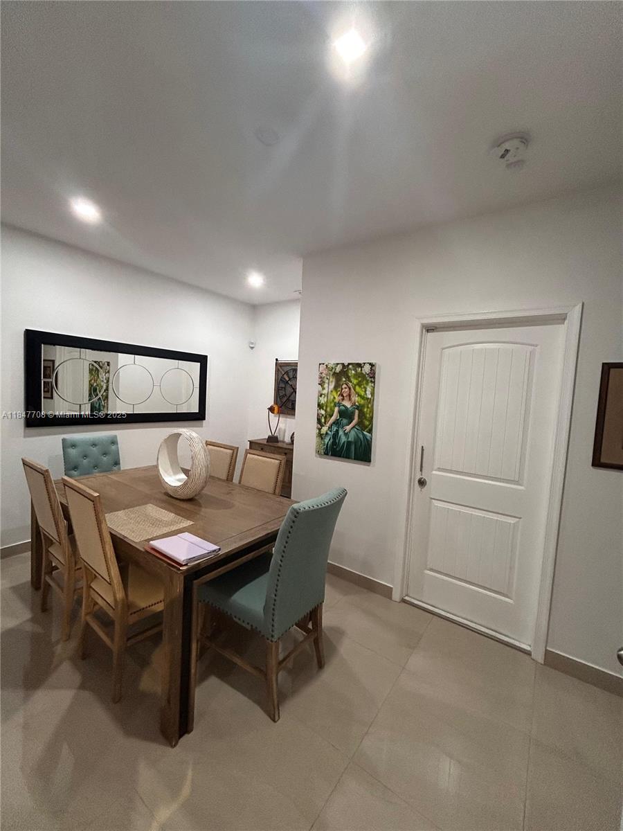 14131 Sw 276th St Property Photo 9