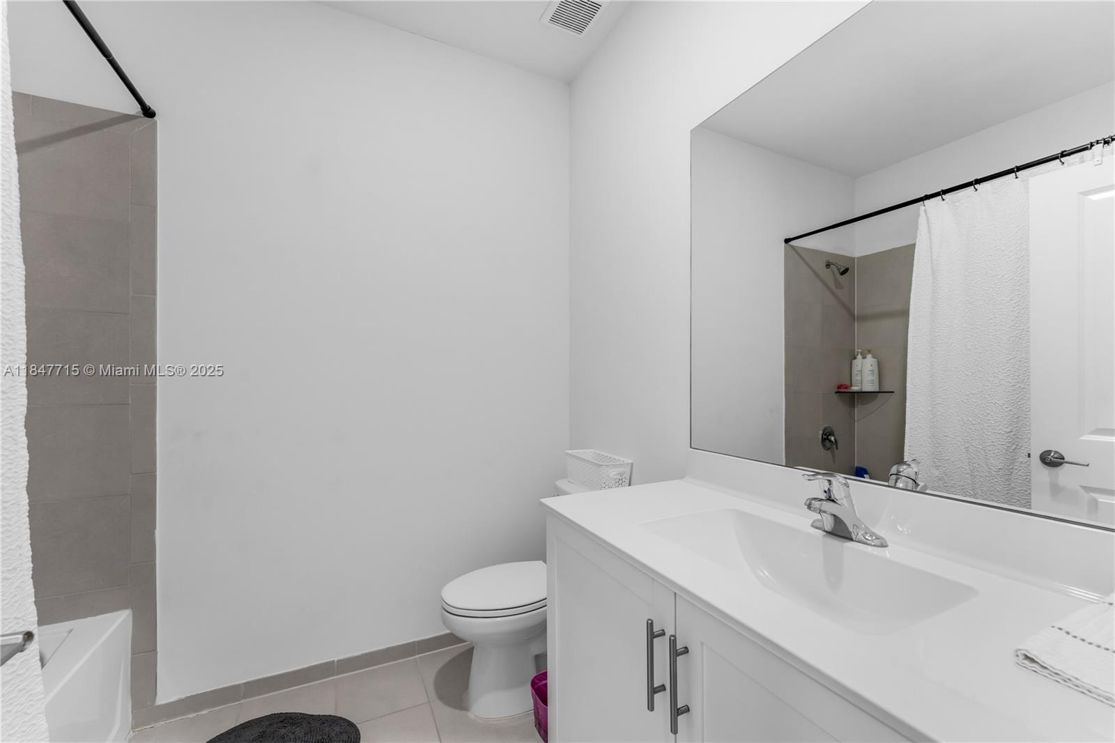 1321 Se 27th Ter Property Photo 23