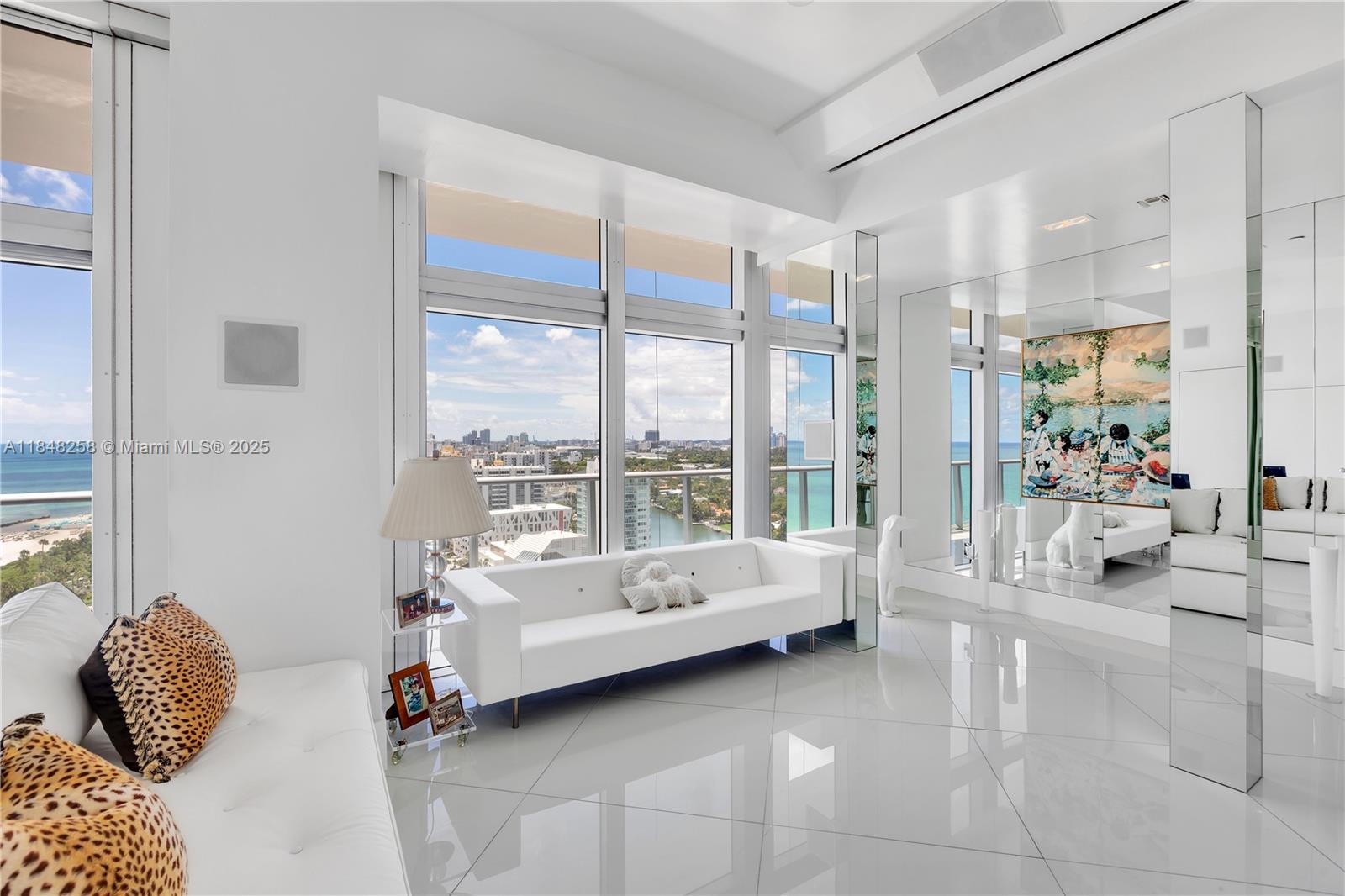 3737 Collins Ave Ph-1 Property Photo 18