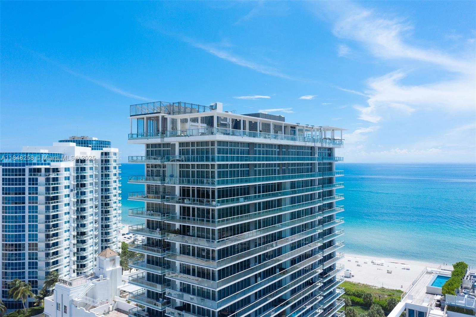 3737 Collins Ave Ph-1 Property Photo 28