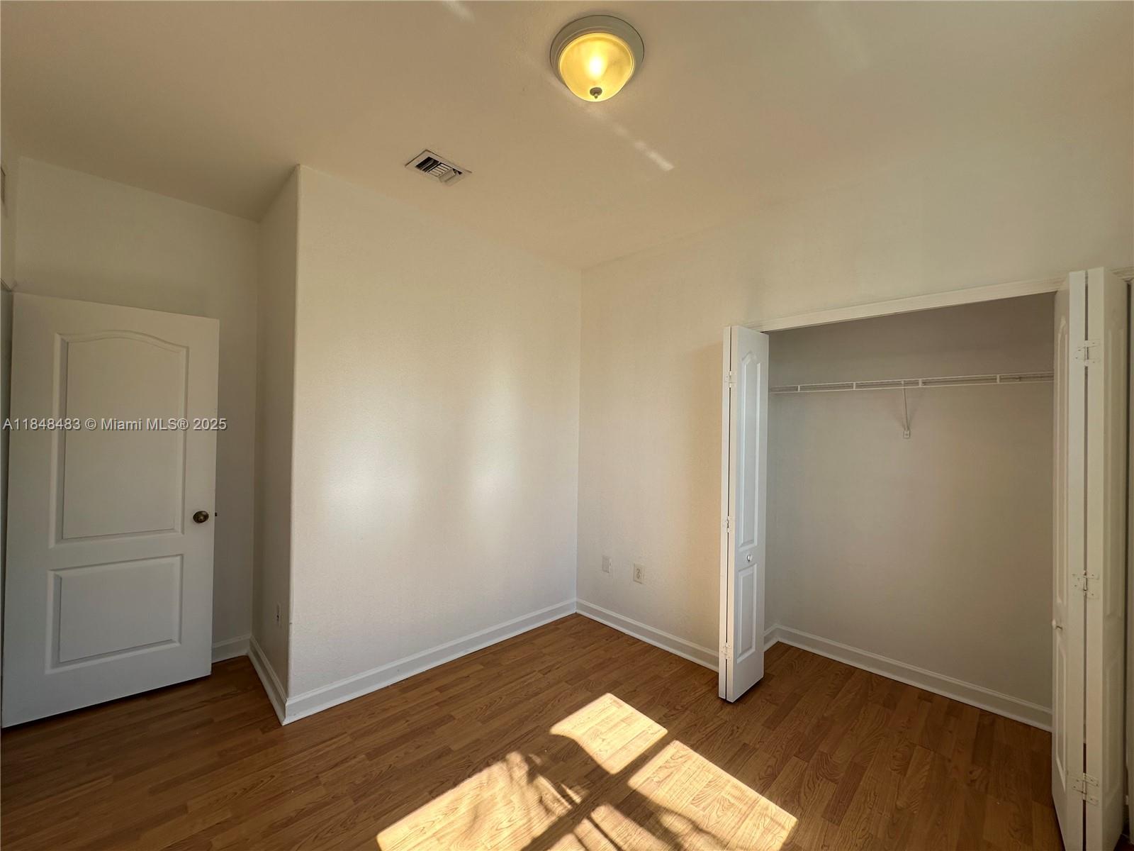 1568 Se 26th St 200 Property Photo 17