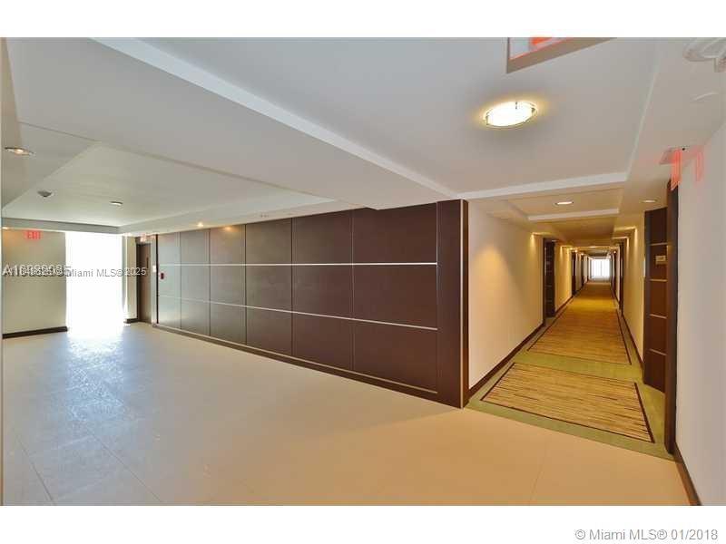 5701 Collins Ave 1008 Property Photo 4