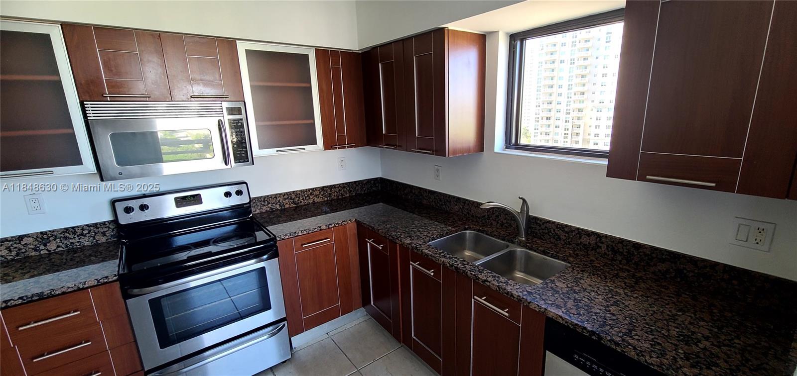 3300 Ne 191 St 1207 Property Photo 19