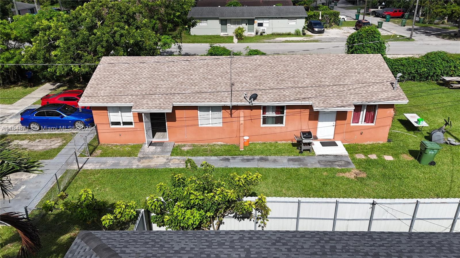 997 NW 11 STREET Property Photo 1