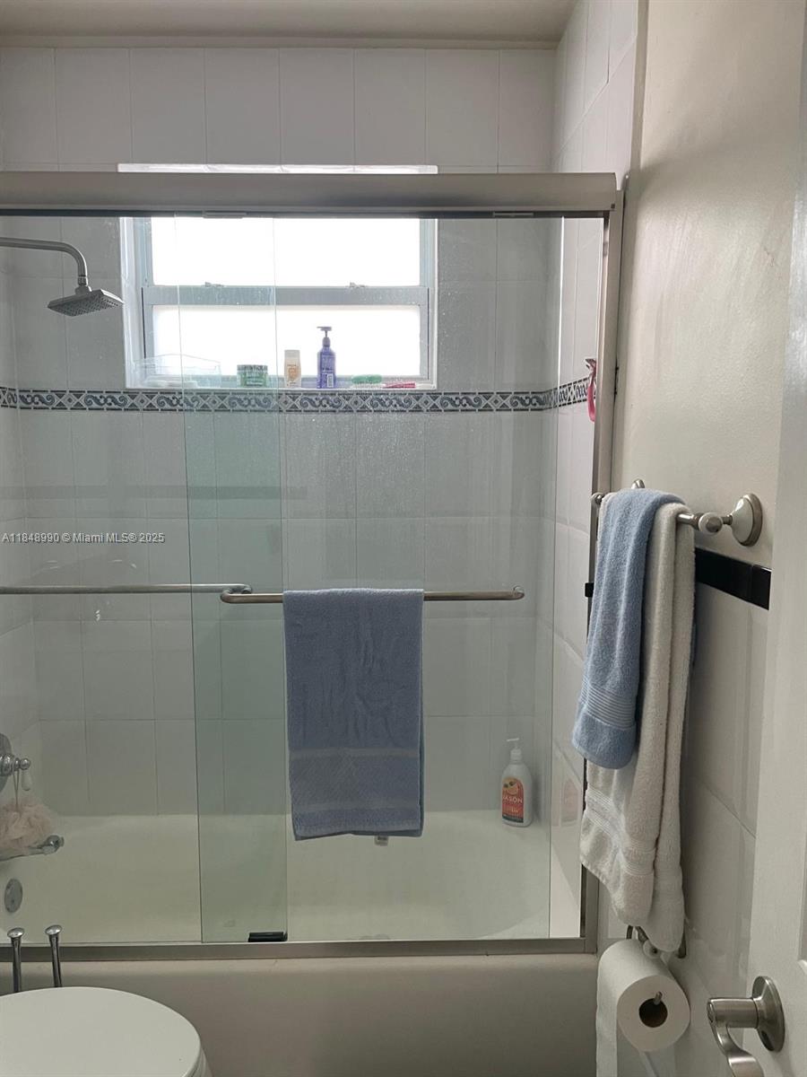 2200 S Ocean Dr N312 Property Photo 15