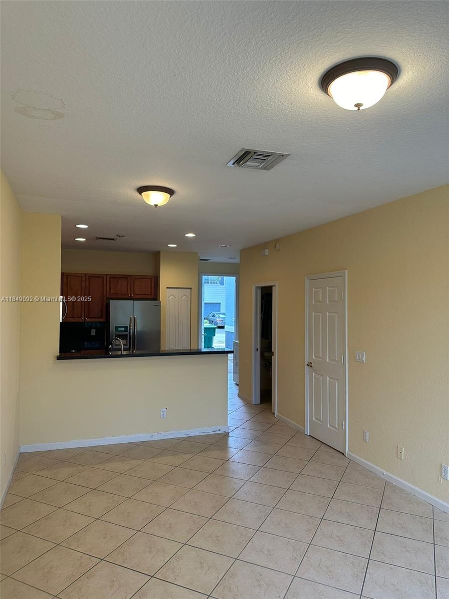 3593 Nw 13th St 3593 Property Photo 6