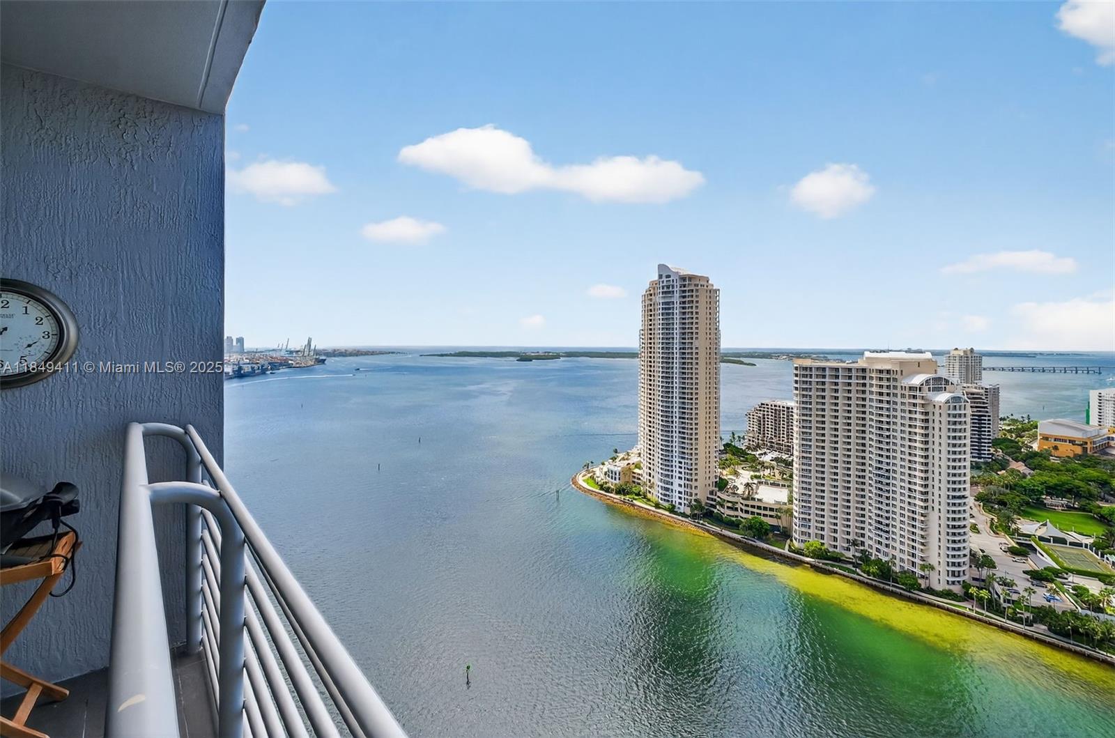 335 S Biscayne Blvd 3501 Property Photo 1