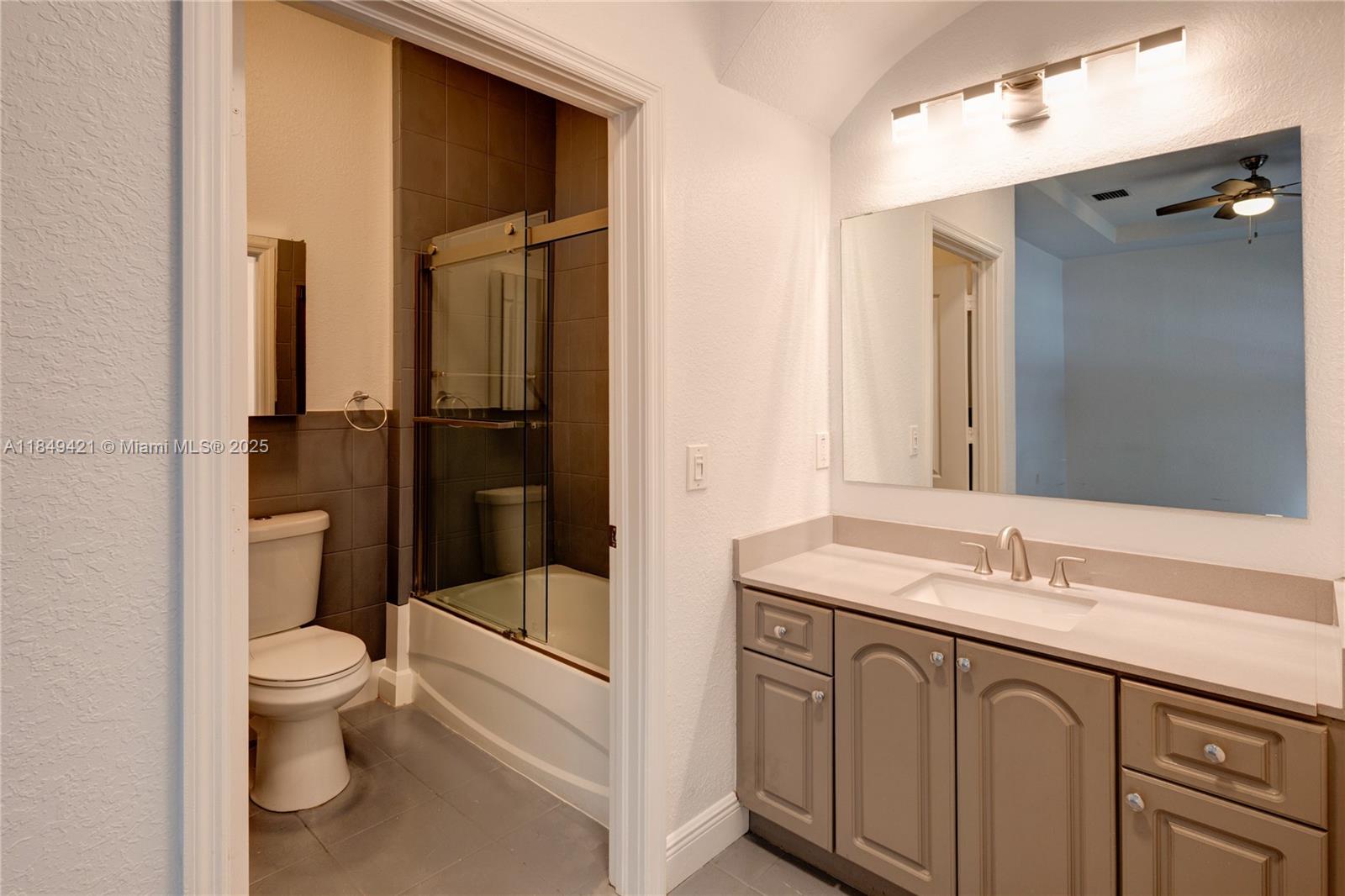 11651 Ne 18th Dr 11651 Property Photo 6