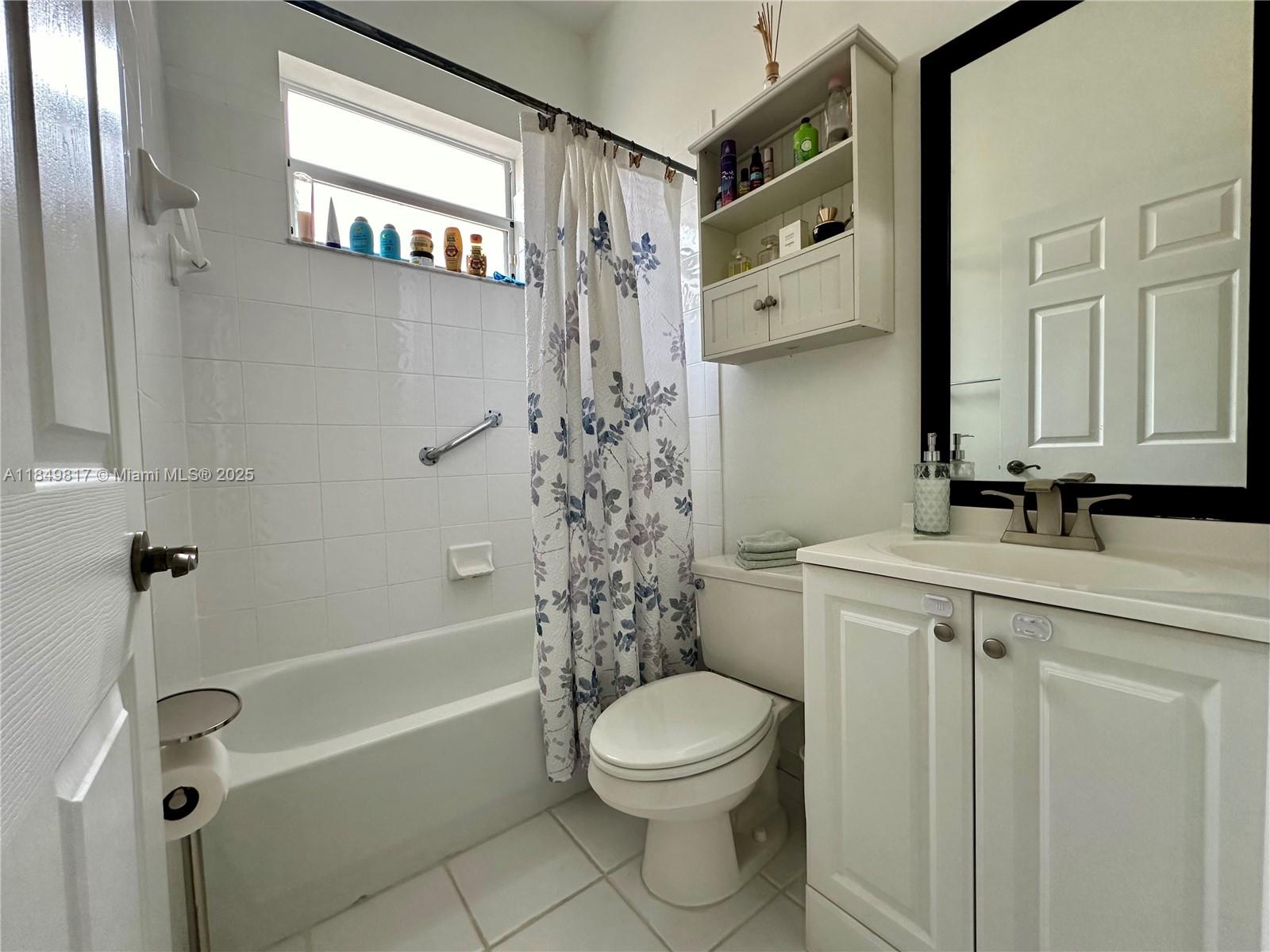 2340 Se 5th Ct Property Photo 29