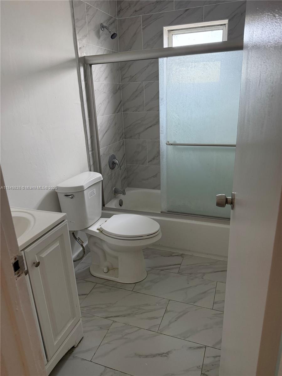 520 Sw Krome Ter 1 Property Photo 4