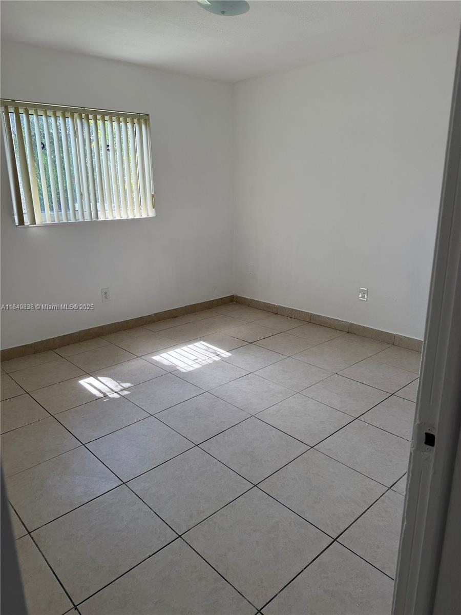 520 Sw Krome Ter 1 Property Photo 6