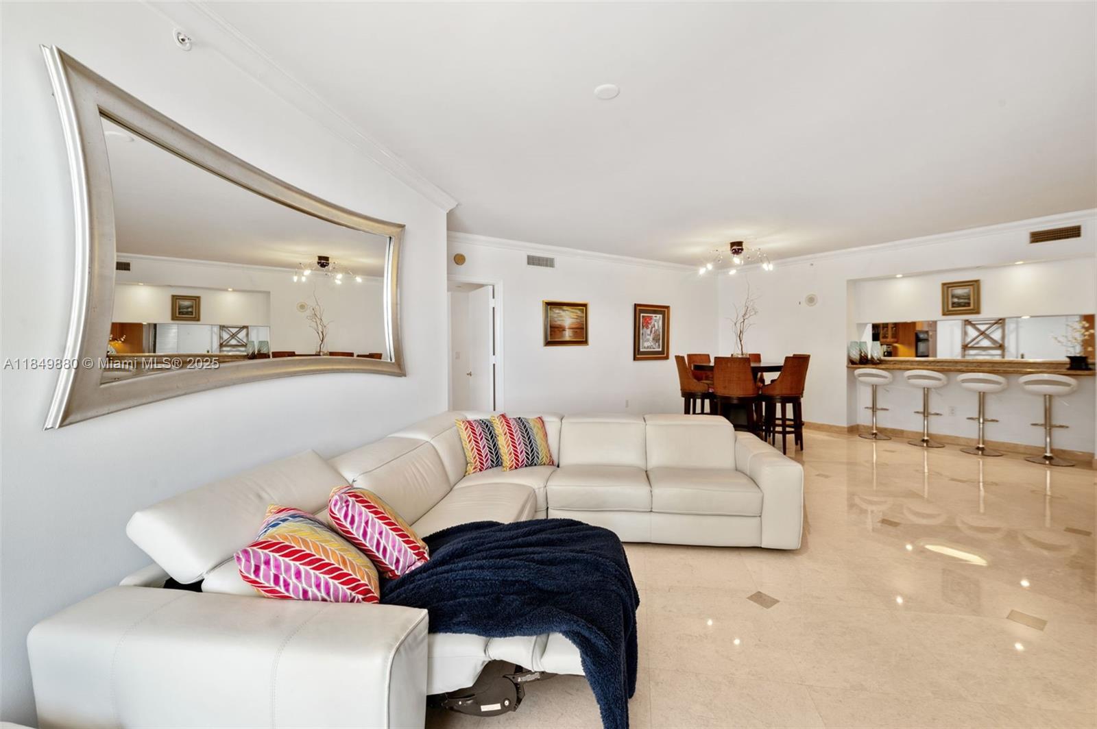 9595 Collins Ave N7-d Property Photo 13
