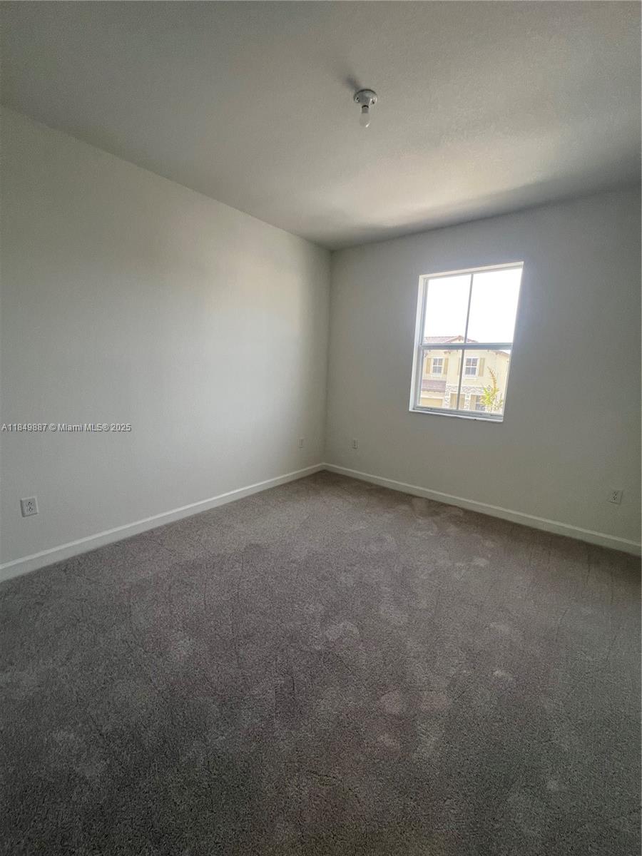 2463 Se 29th St 2463 Property Photo 12
