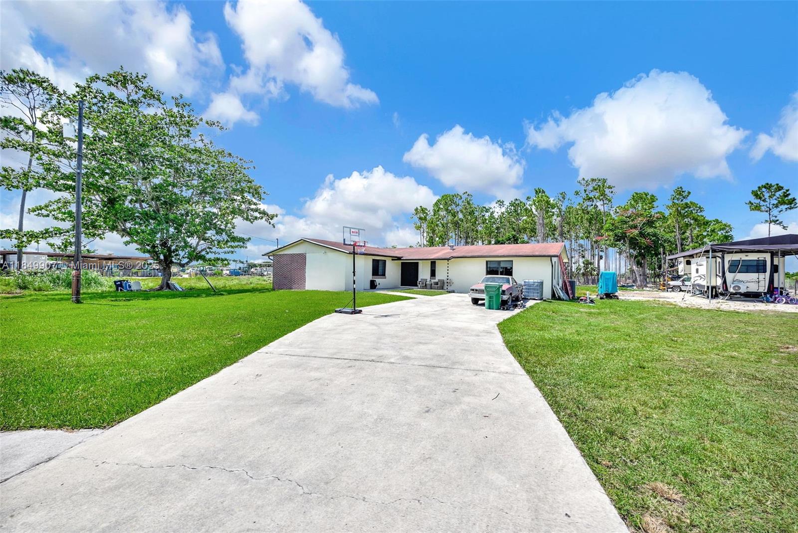 19777 Sw 334th St Property Photo 2