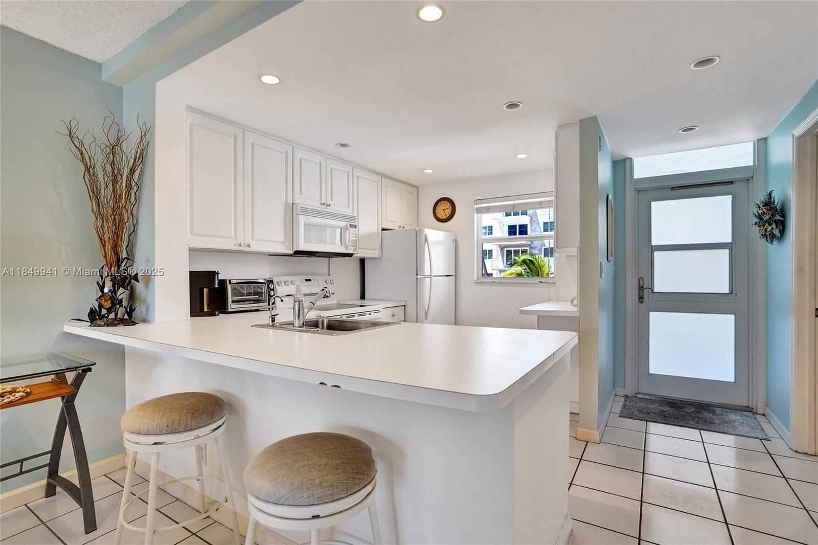 1770 S Ocean Blvd 203 Property Photo 21