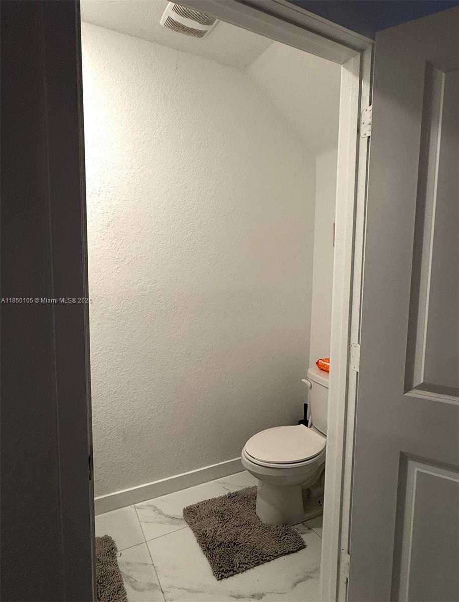 448 Ne 5th St 0 Property Photo 7