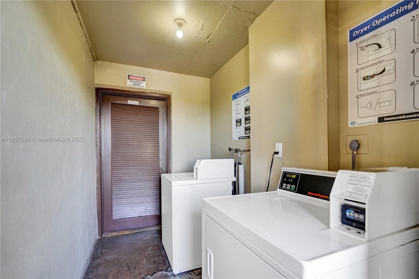 1811 Jefferson St 606 Property Photo 46