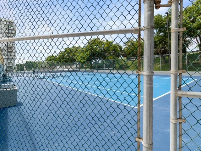 2501 Brickell Ave 307 Property Photo 9