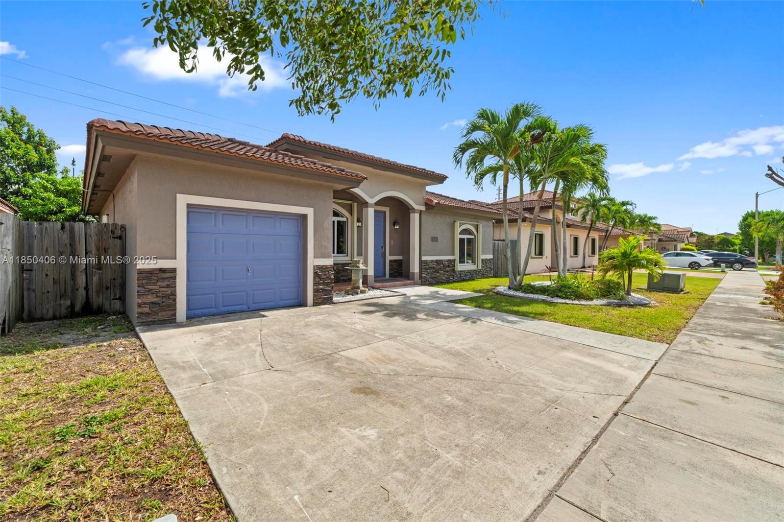 13383 Sw 268th Ter Property Photo 3