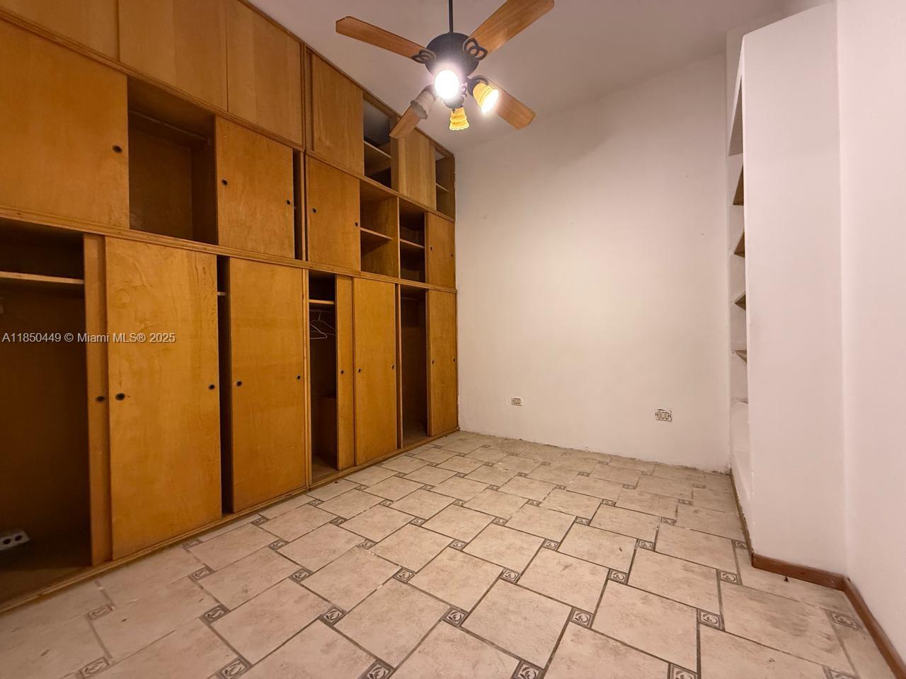945 Defensa St San Telmo Property Photo 7