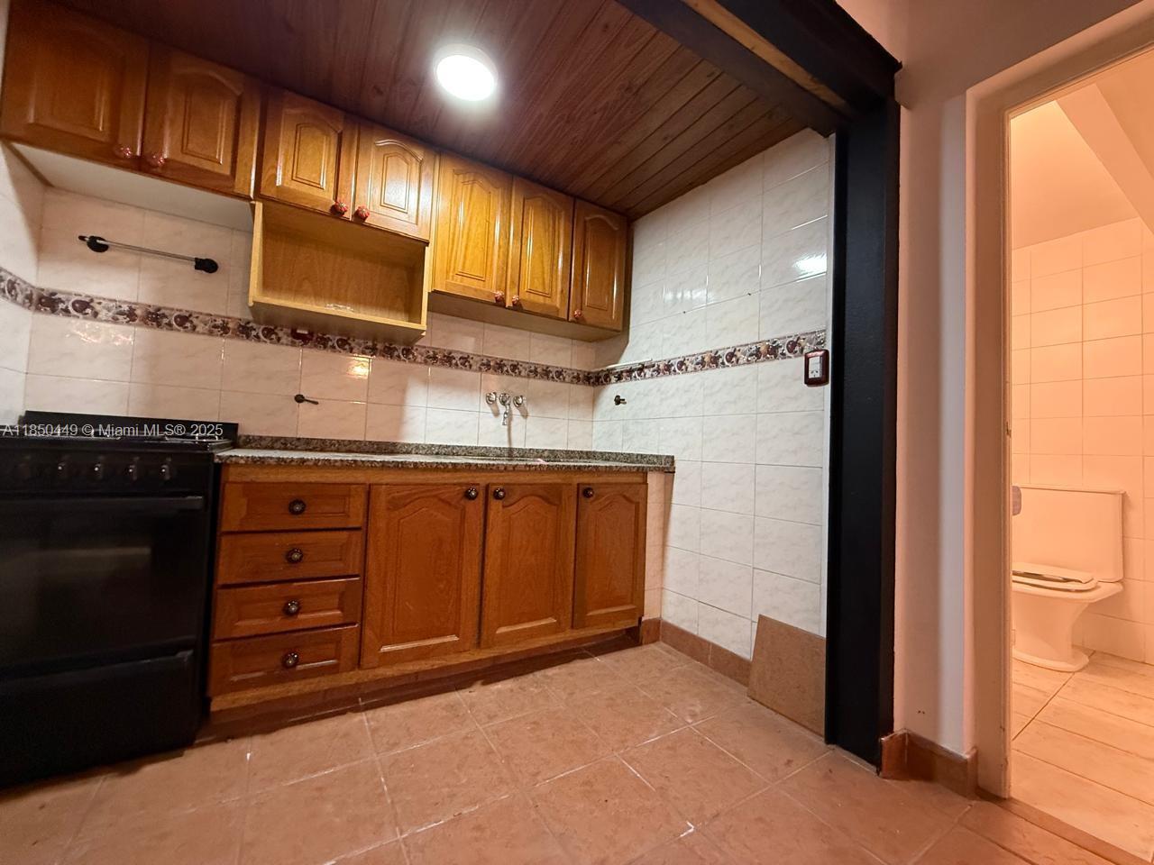 945 Defensa St San Telmo Property Photo 13
