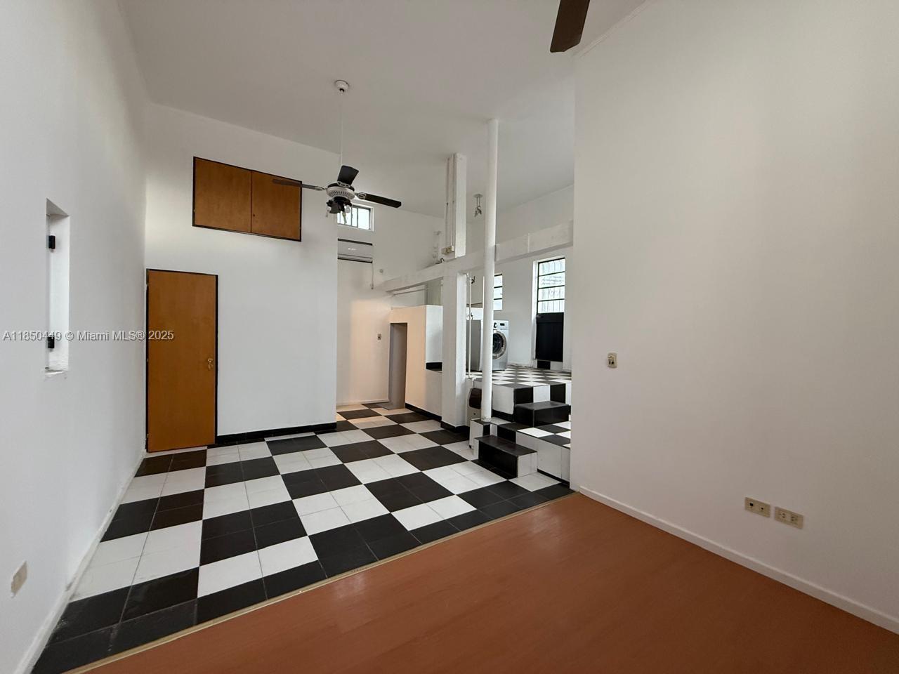 945 Defensa St San Telmo Property Photo 31