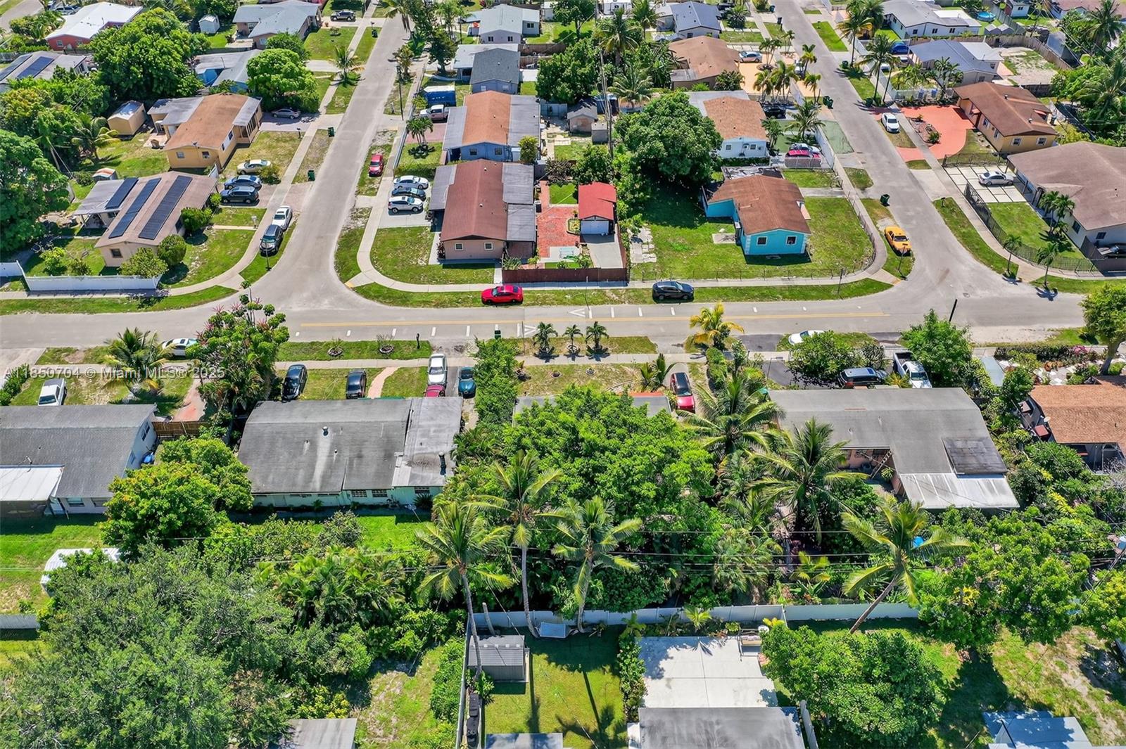 A11850704 Property Photo 28