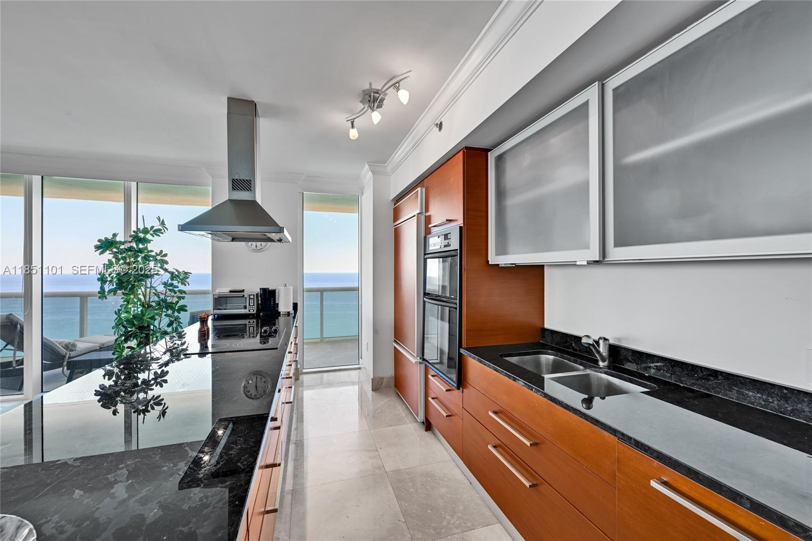 1830 S Ocean Dr 3801 Property Photo 12