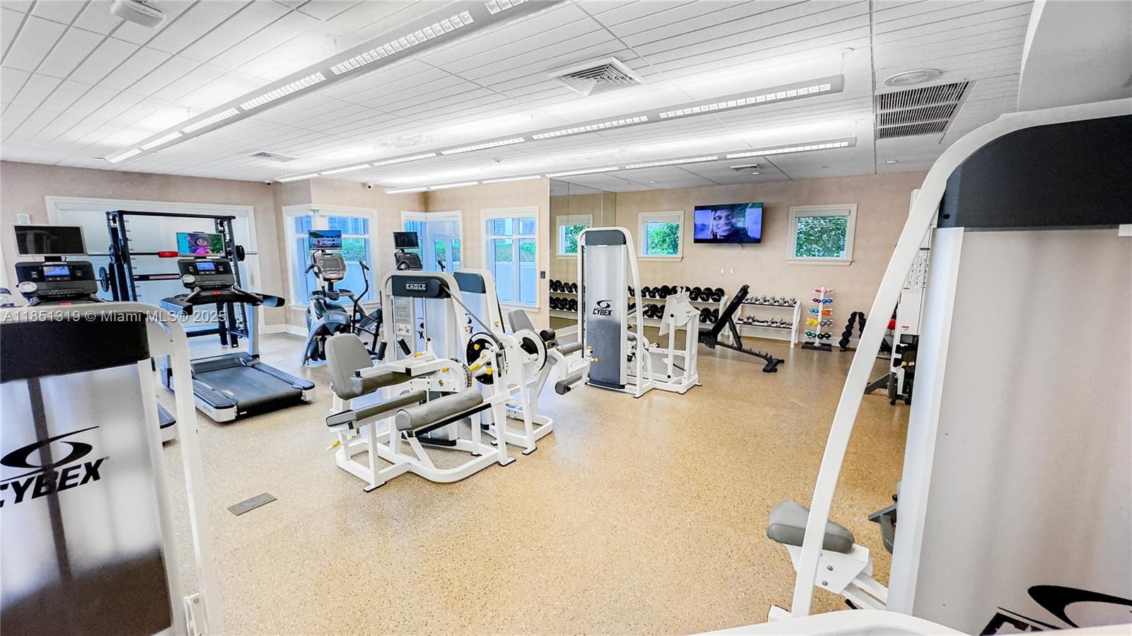 20000 E Country Club Dr 1114 Property Photo 26