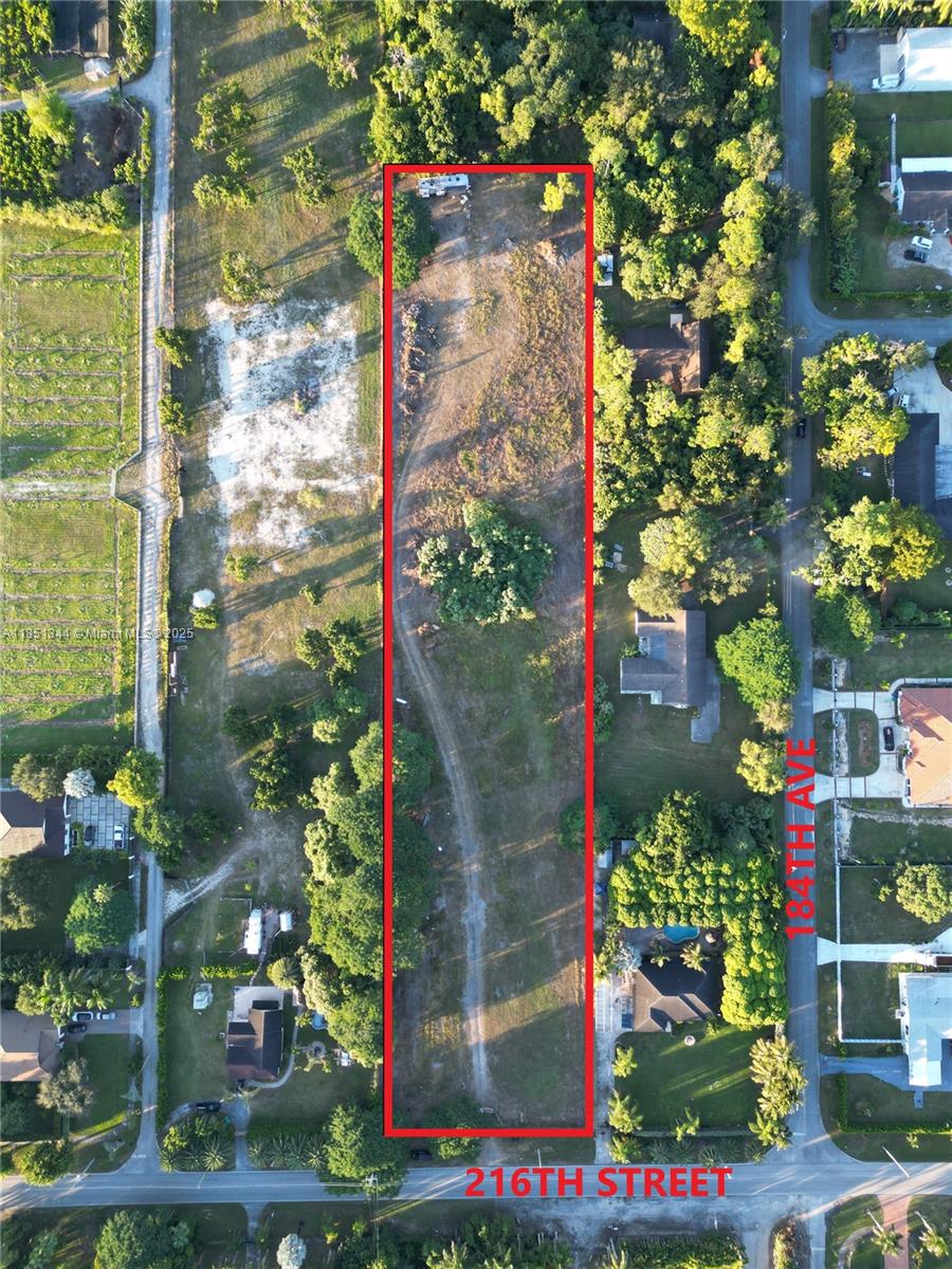 216th Street SW 184th Ave Property Photo 1