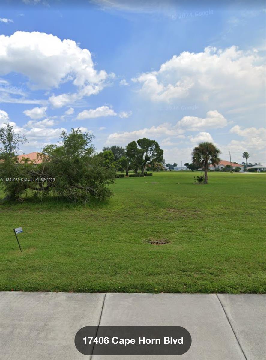 17406 Cape Horn Boulevard Property Photo 1
