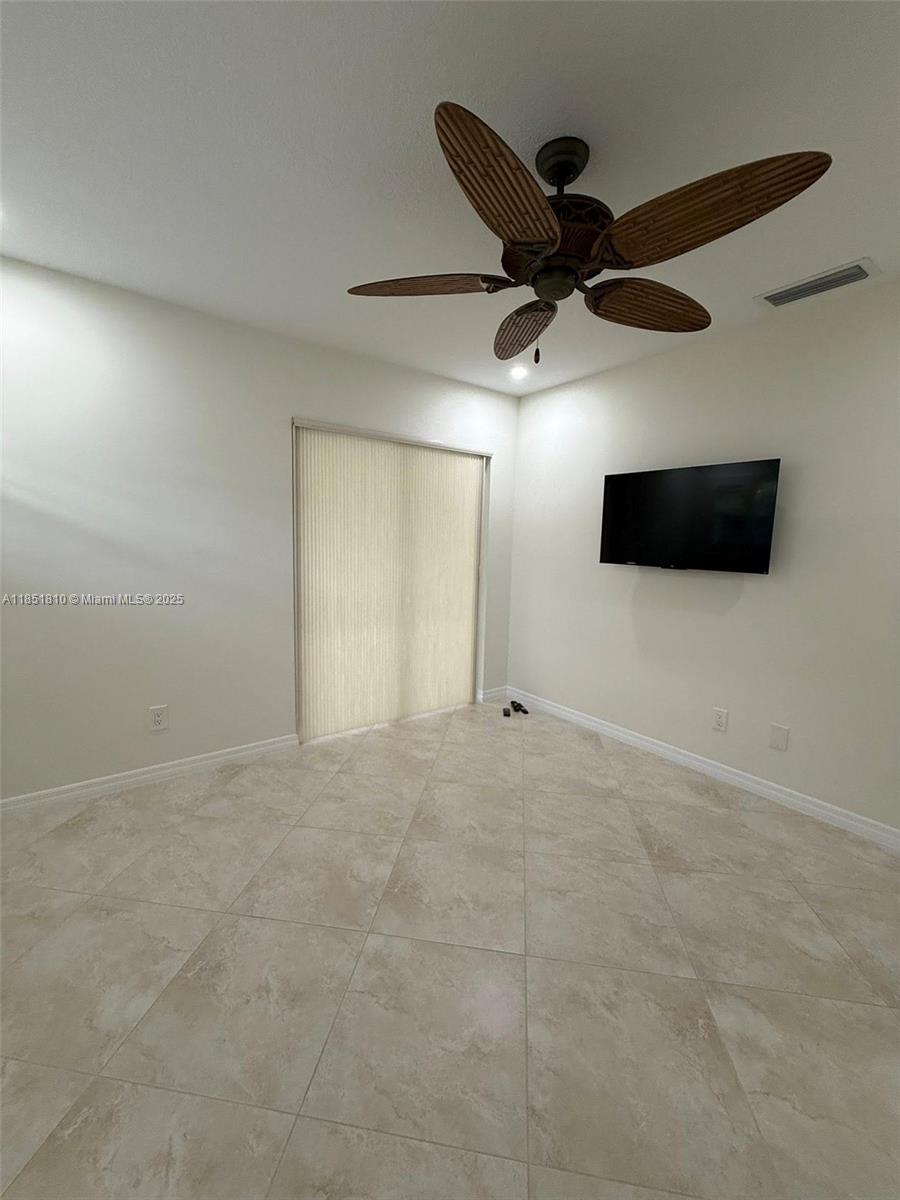 2929 Se Ocean Blvd 143-10 Property Photo 31
