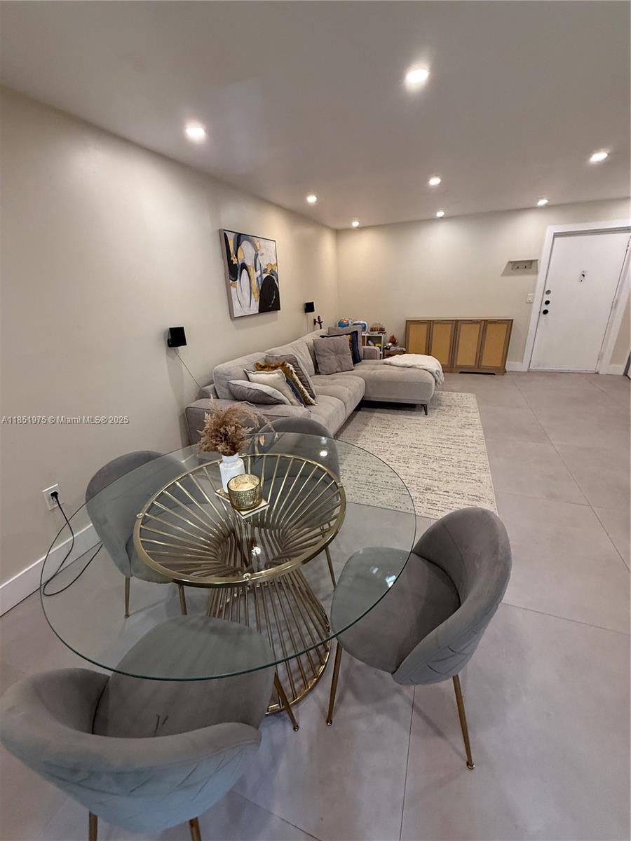 2551 NW 41st Ave 104 Property Photo 1