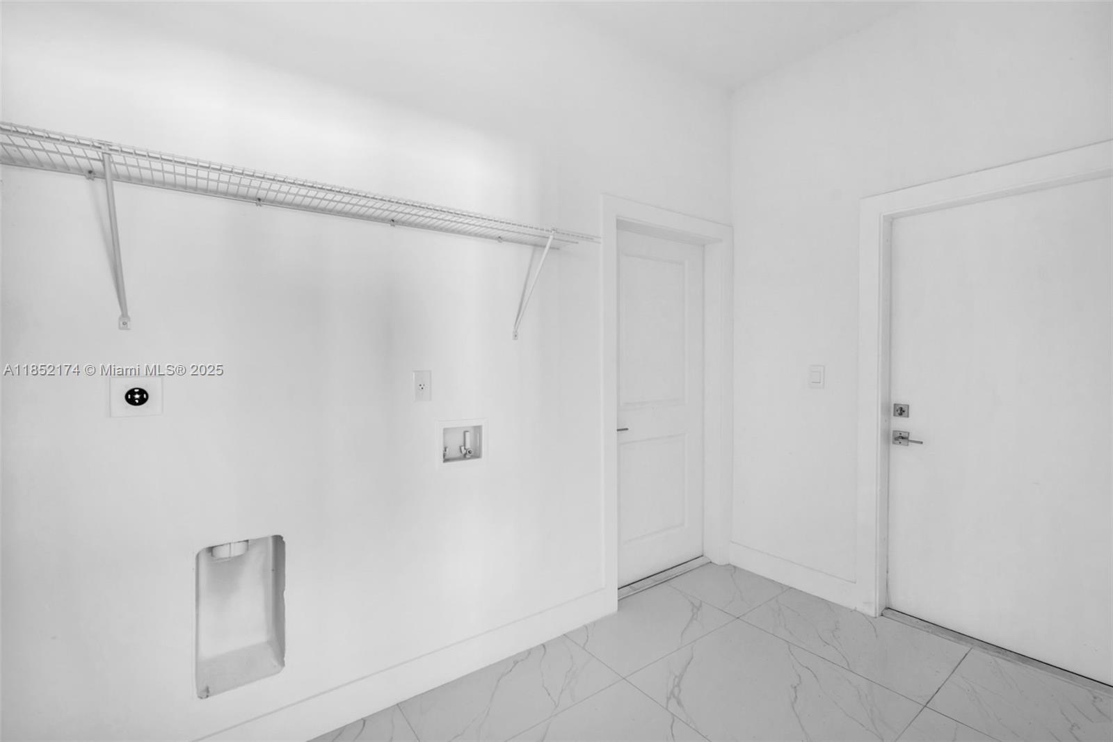 12901 Sw 265th St Property Photo 7