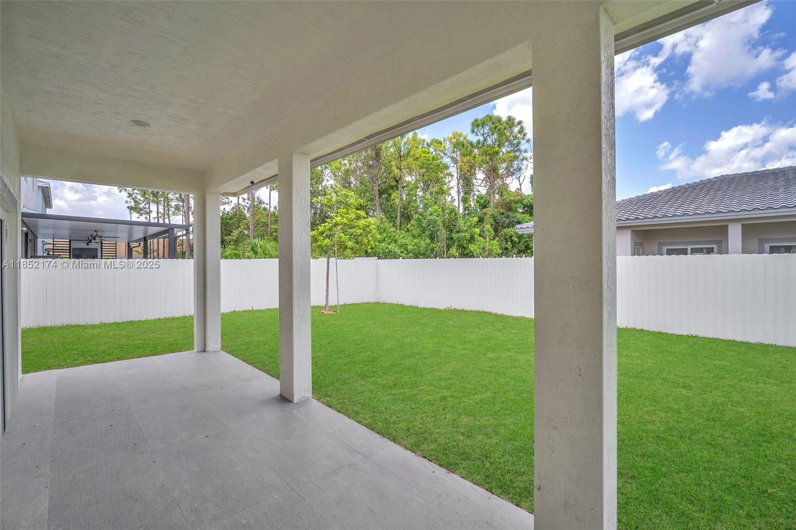 12901 Sw 265th St Property Photo 28