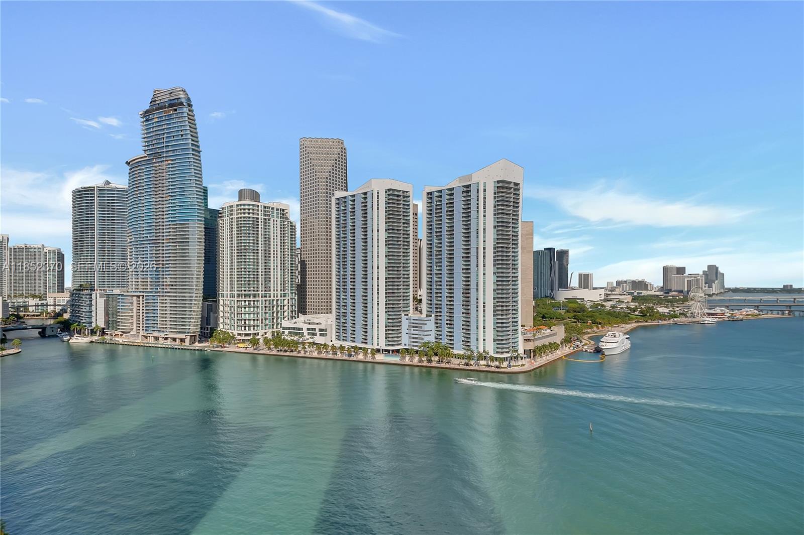 848 Brickell Key Dr 1906 Property Photo 1