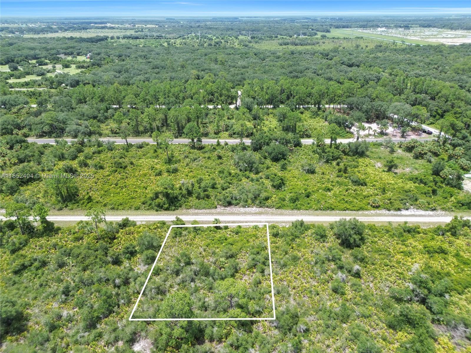 4222 E 29th St Property Photo 7
