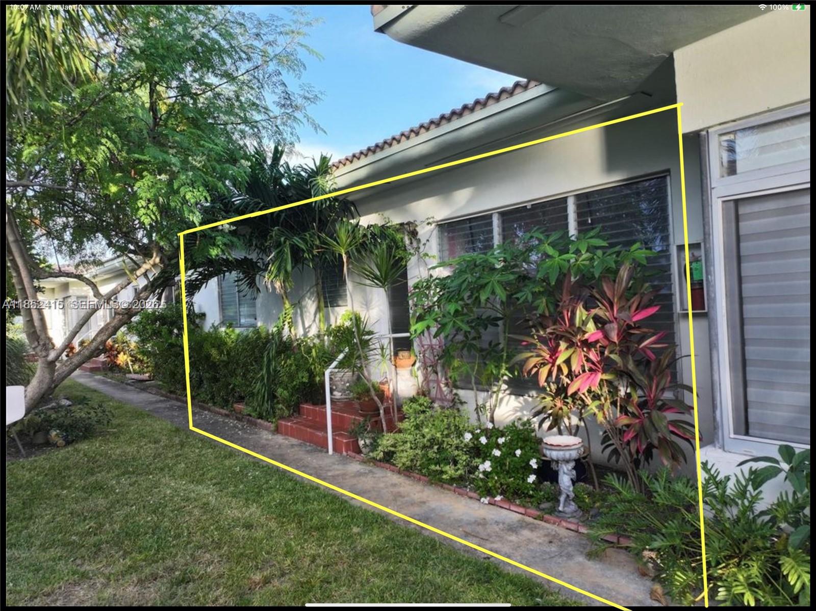 2200 Bay Dr 3 Property Photo 2