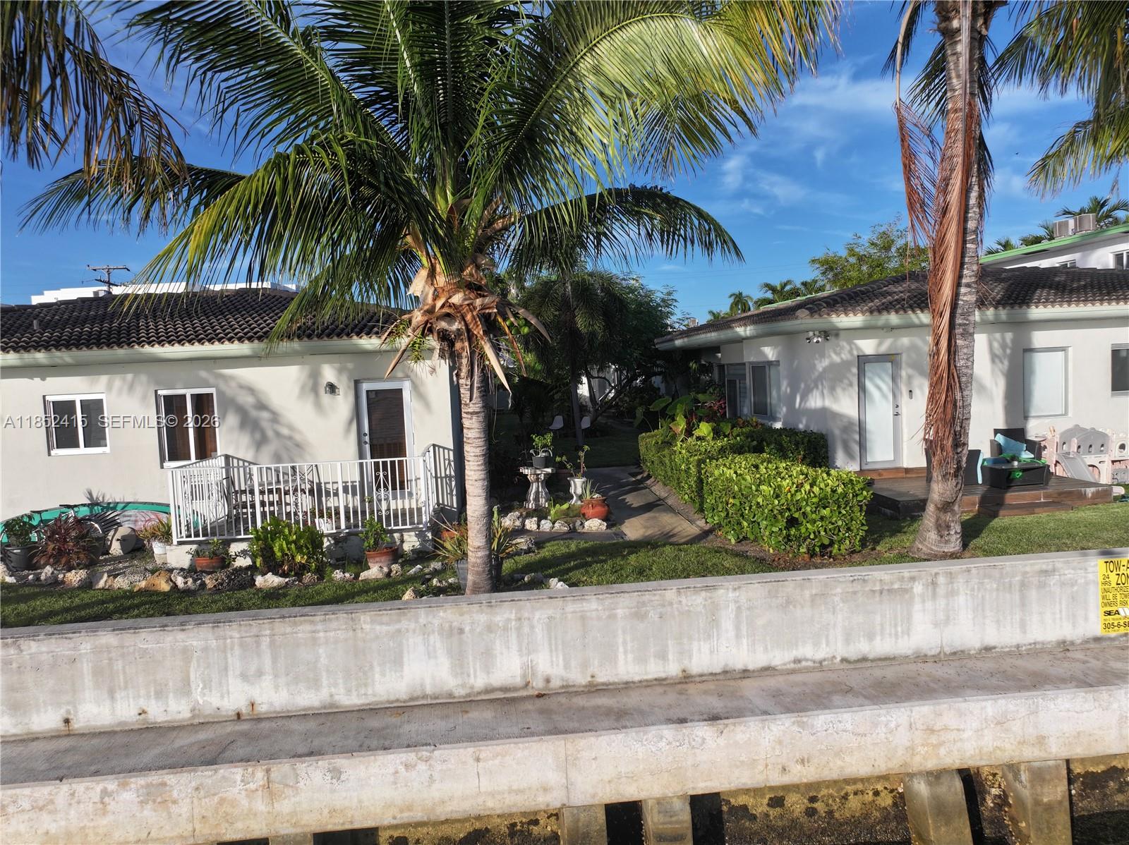 2200 Bay Dr 3 Property Photo 20