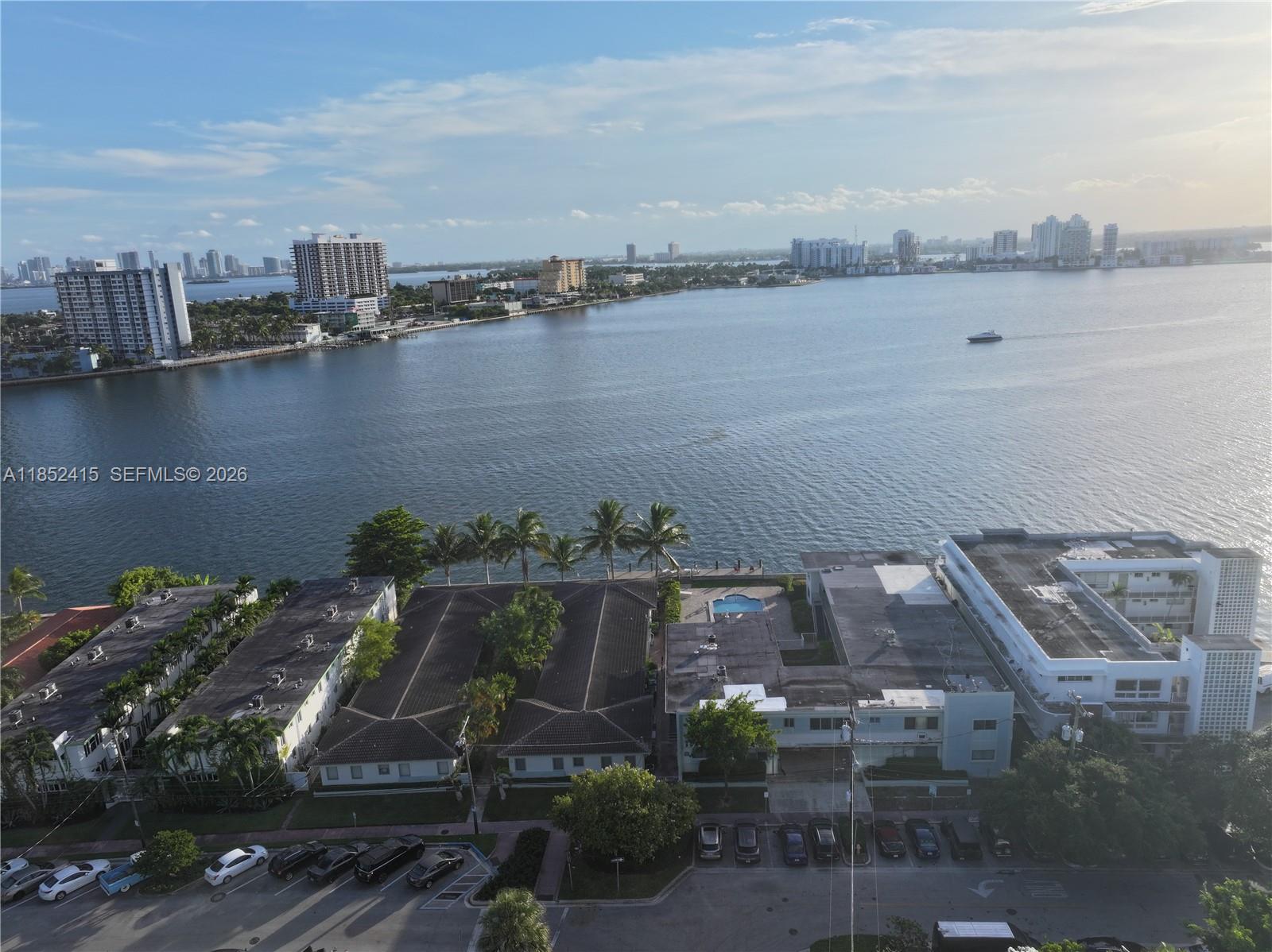 2200 Bay Dr 3 Property Photo 21