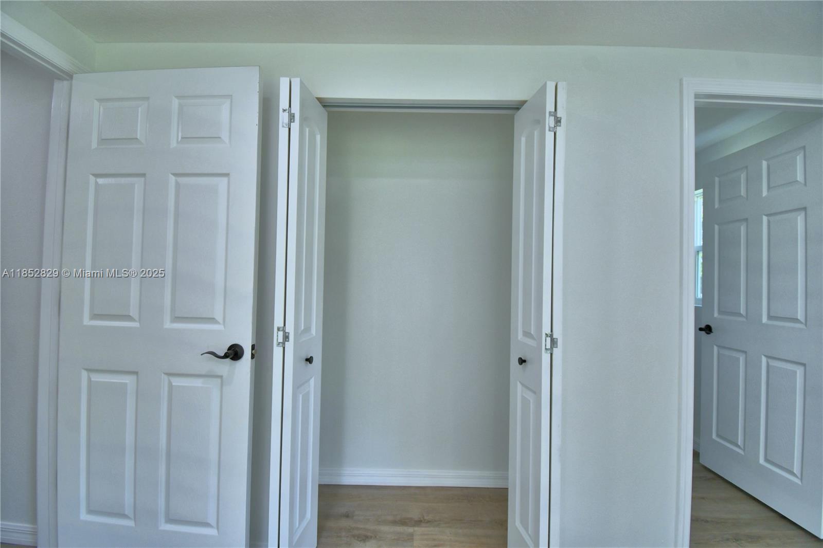 5980 Oakdale Road Property Photo 34