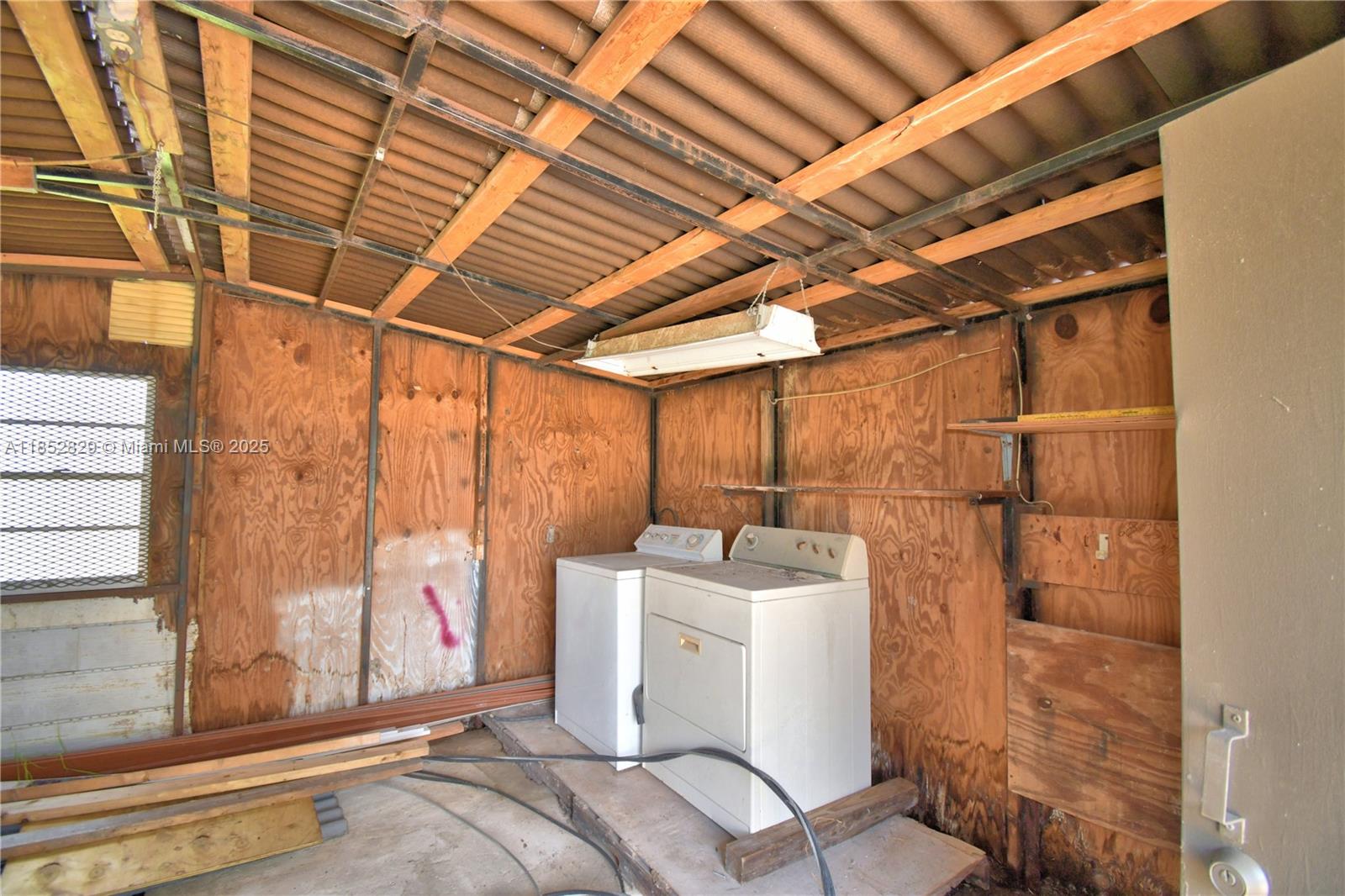 5980 Oakdale Road Property Photo 39