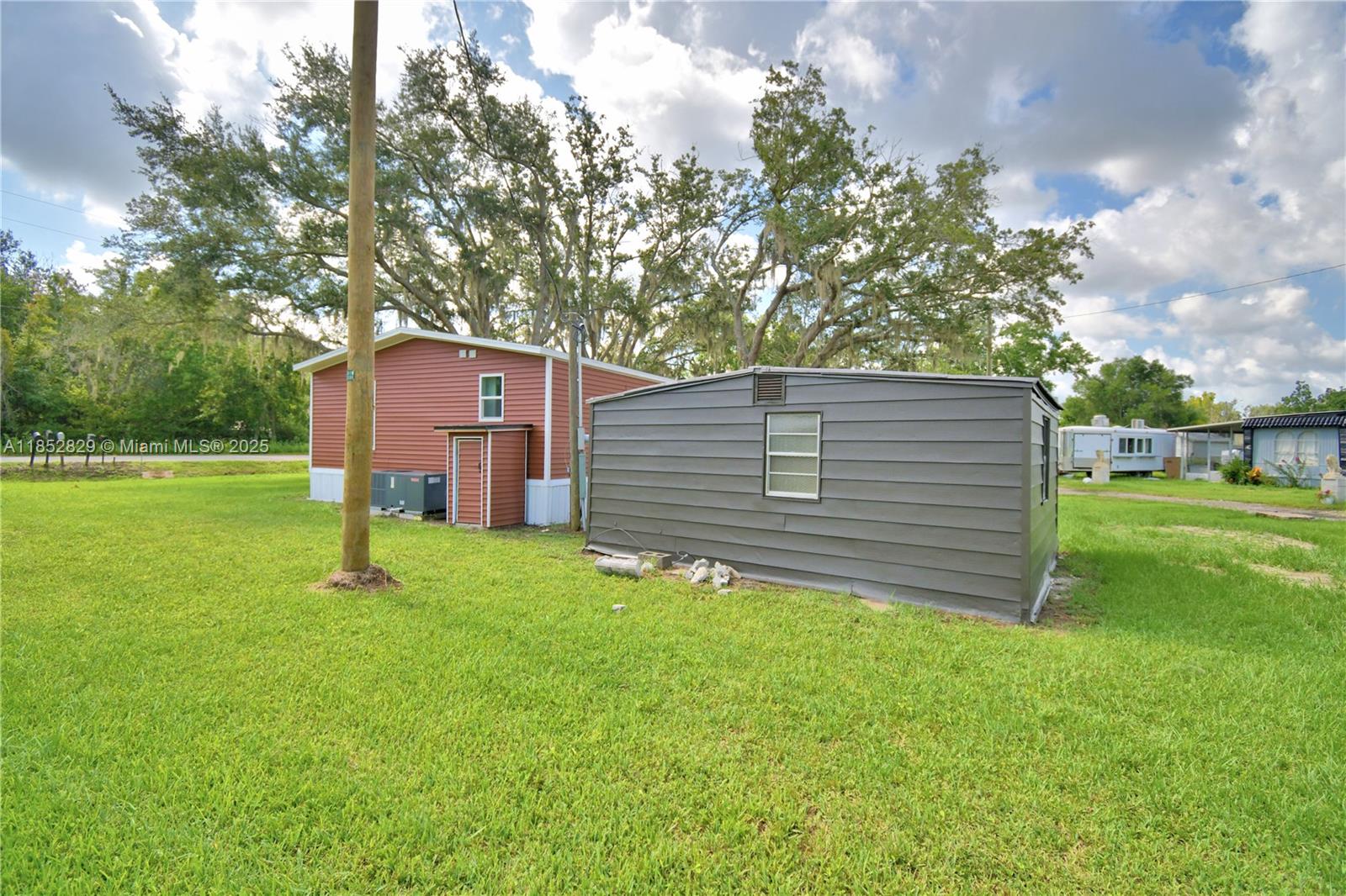 5980 Oakdale Road Property Photo 43