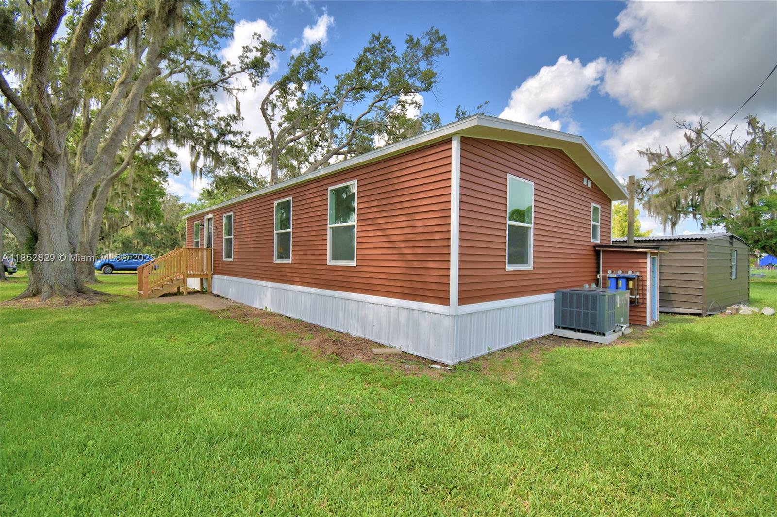 5980 Oakdale Road Property Photo 46