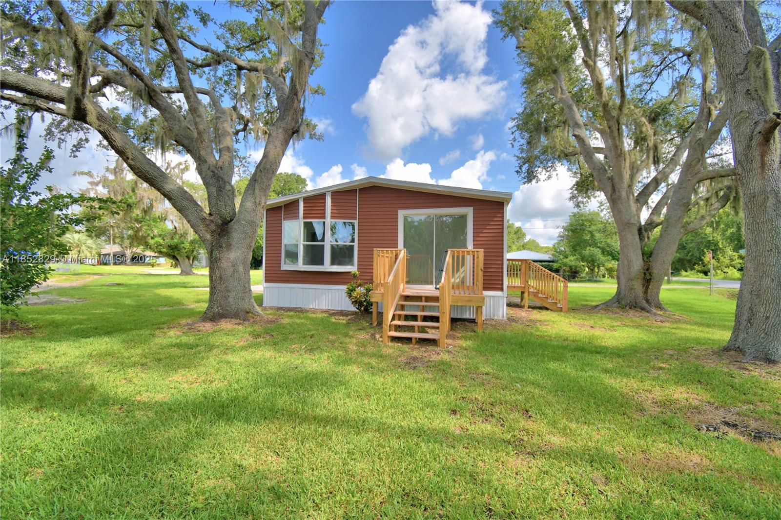 5980 Oakdale Road Property Photo 54