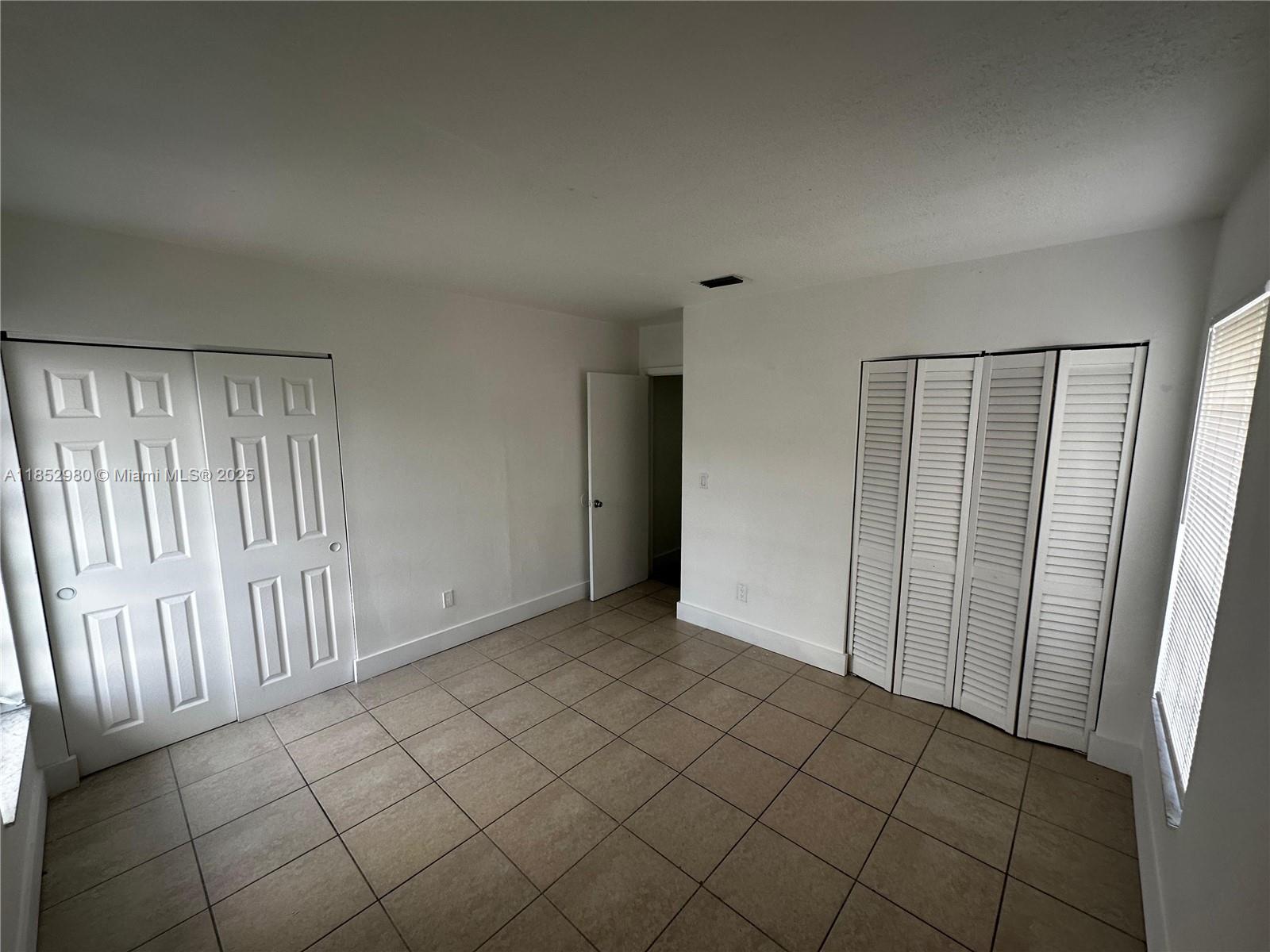 2300 Nw 52nd Ave 2300 Property Photo 10