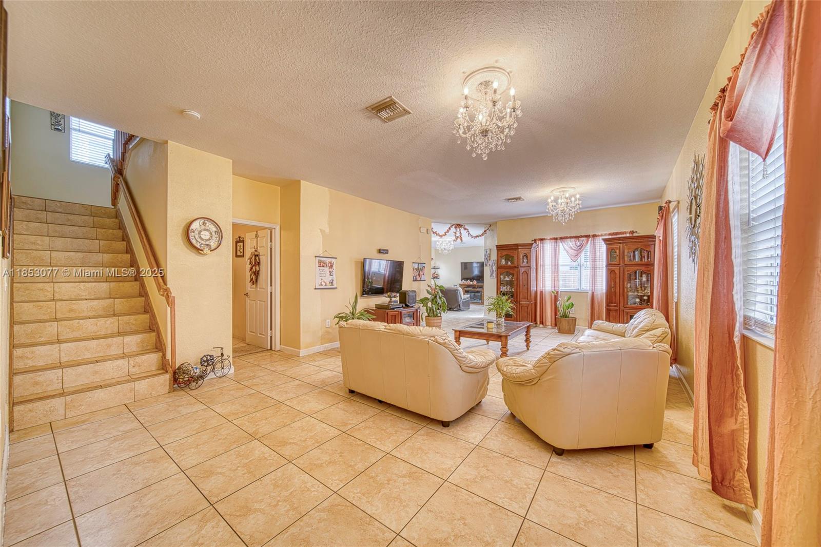 229 Ne 36 Avenue Rd Property Photo 9