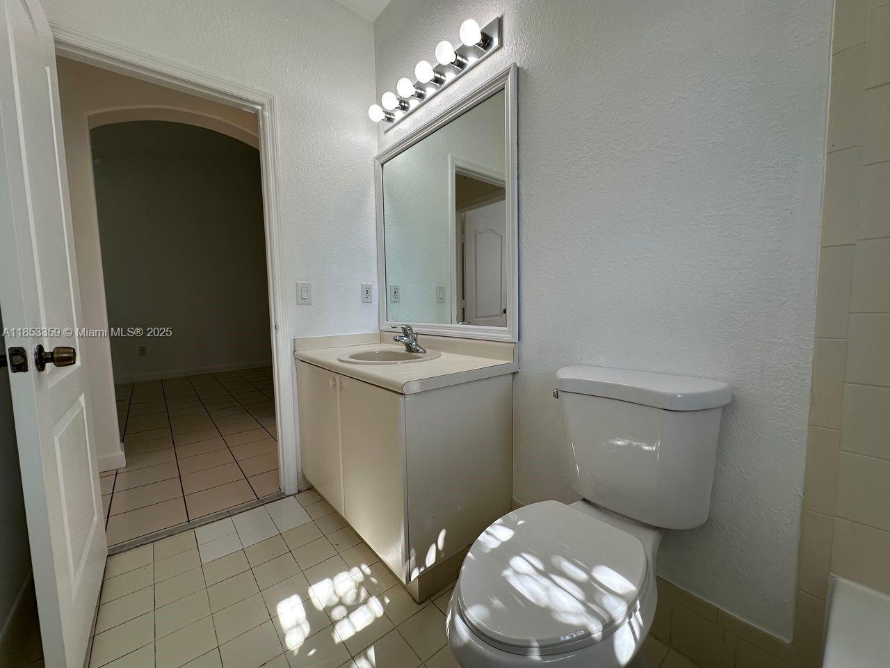1568 Se 26th St 200 Property Photo 20