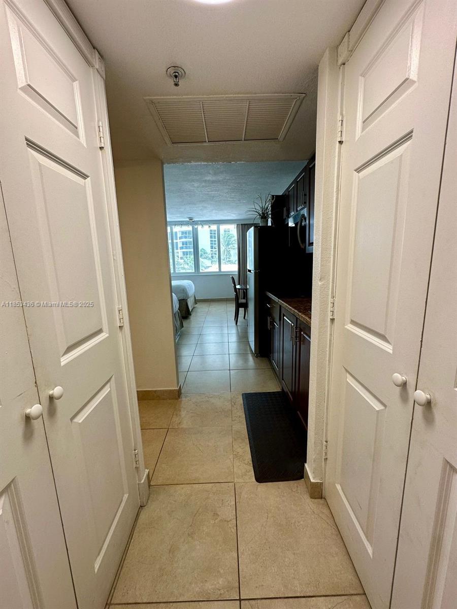 19201 Collins Ave 108 Property Photo 2
